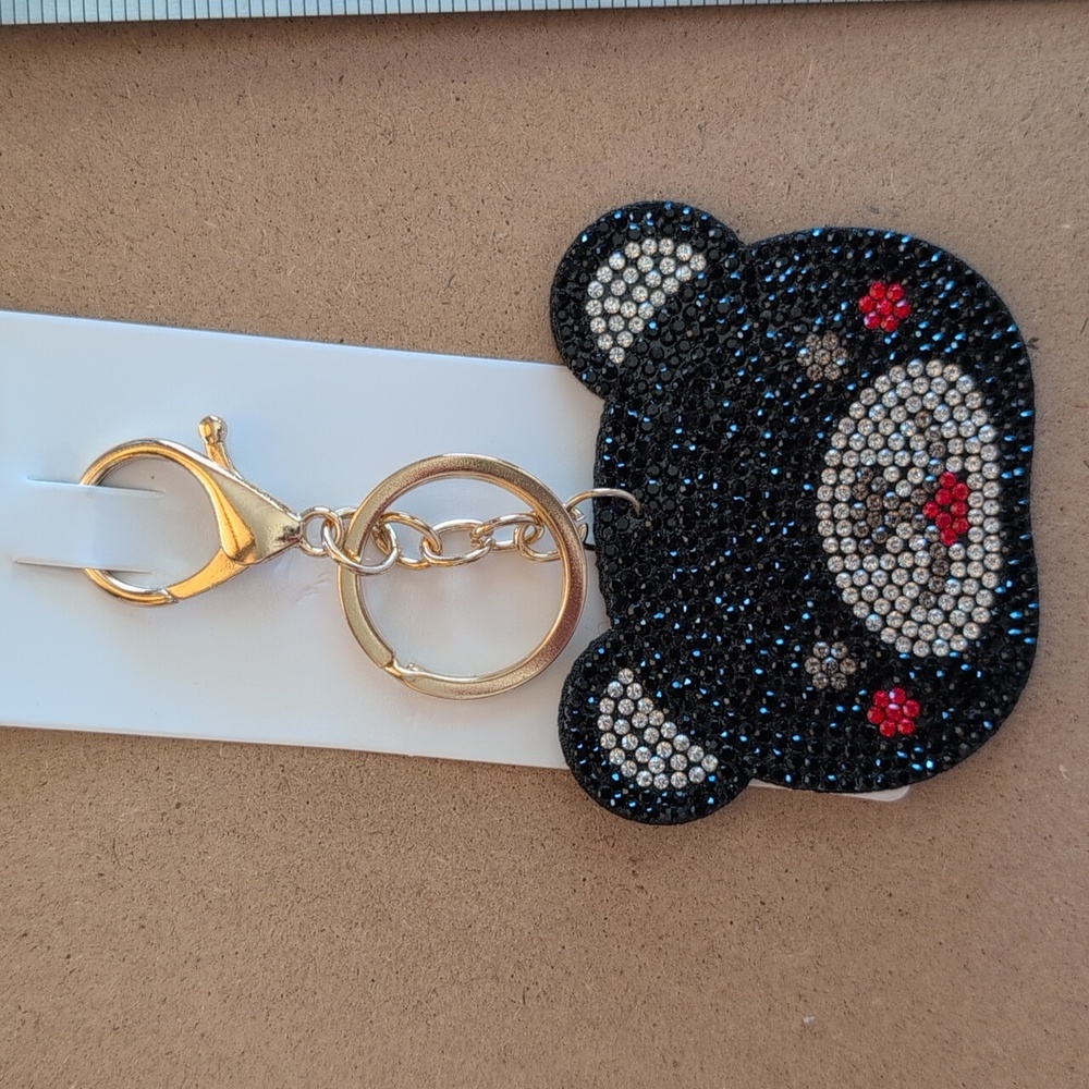 Black Bear Rhinestone Keychain Bag Charm - Picture 3 of 6